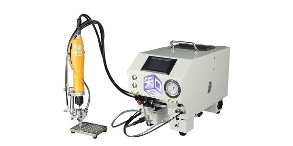 自動(dòng)螺絲供料器是什么？有什么優(yōu)勢(shì)？-堅(jiān)豐股份